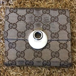 Authentic Gucci Compact Canvas Eclipse Wallet